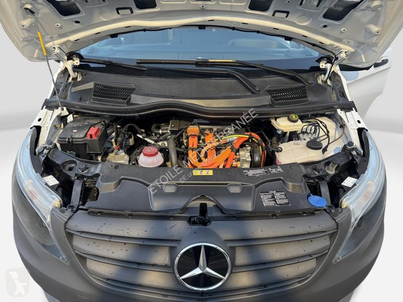 عربة نفعية Mercedes e 112 Fourgon Long
