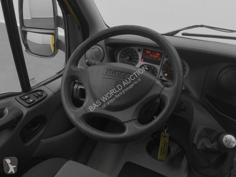 Bedrijfswagen Iveco 35S11