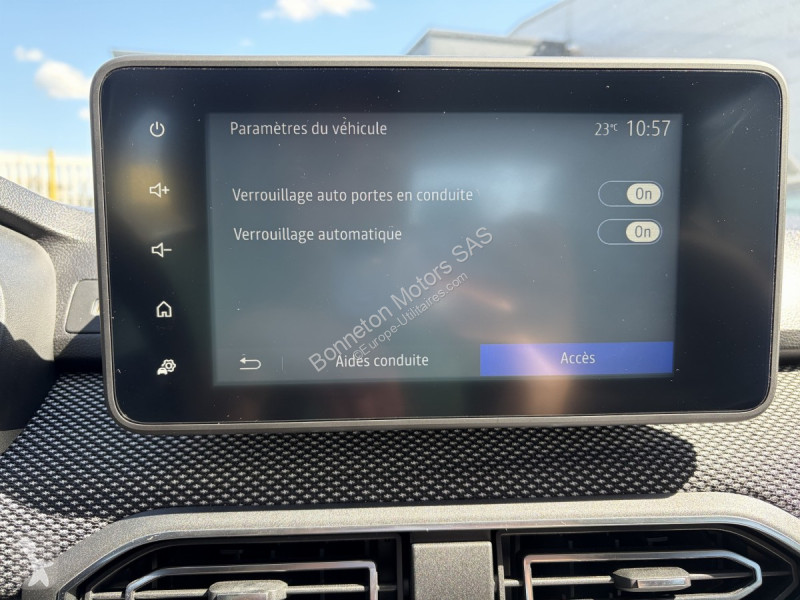 Samochód dostawczy Dacia (3) Expression TCe 90 CVT
