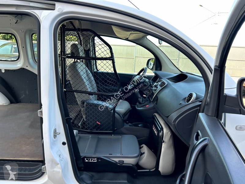 Véhicule utilitaire Renault Maxi Grand Volume...
