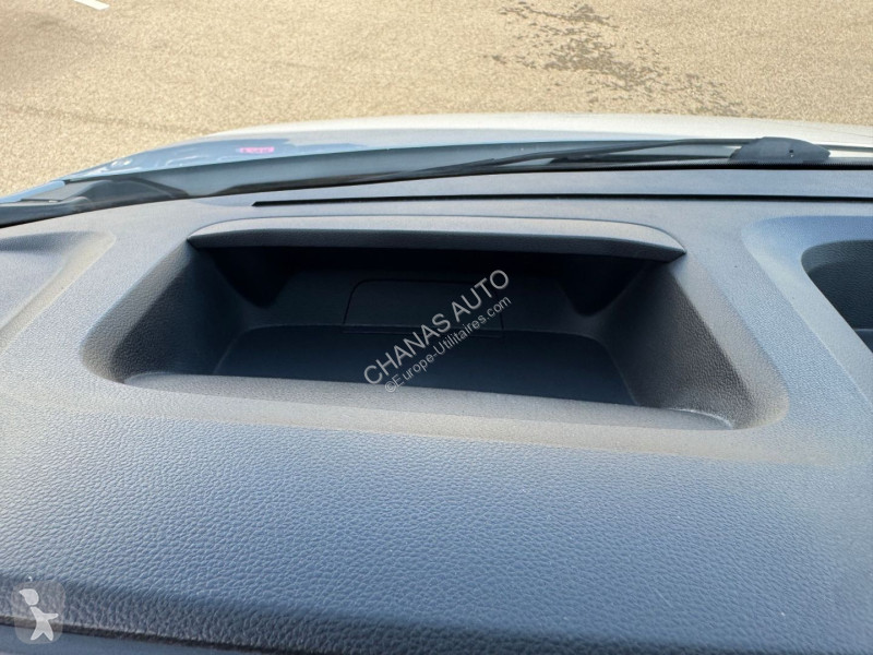 Užitkové vozidlo Renault L2H2 2.3 dCi 150 9PL 9...