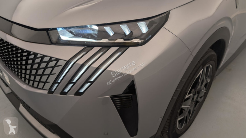 Véhicule utilitaire Peugeot