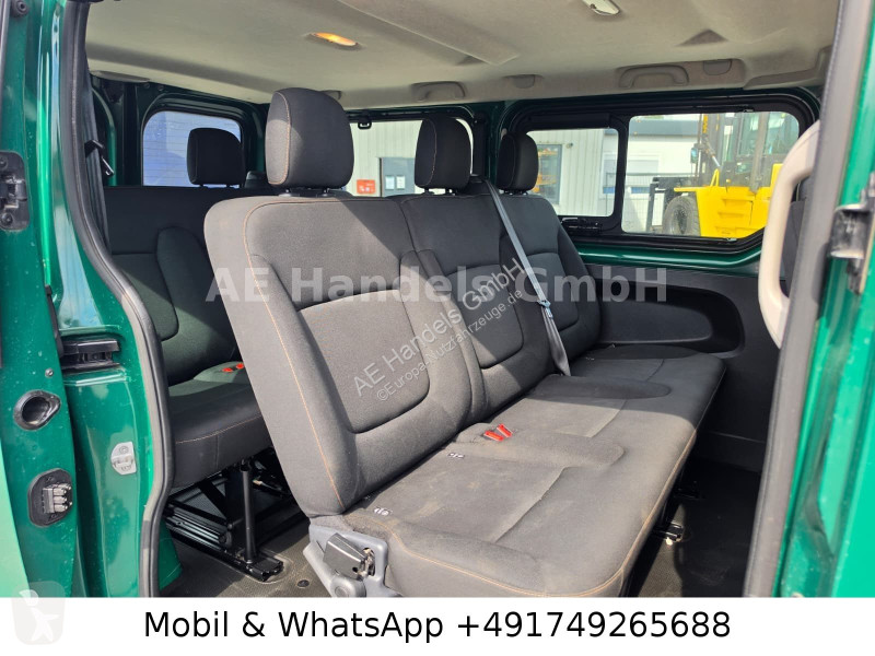 عربة نفعية Renault Combi 9 Sitzer...