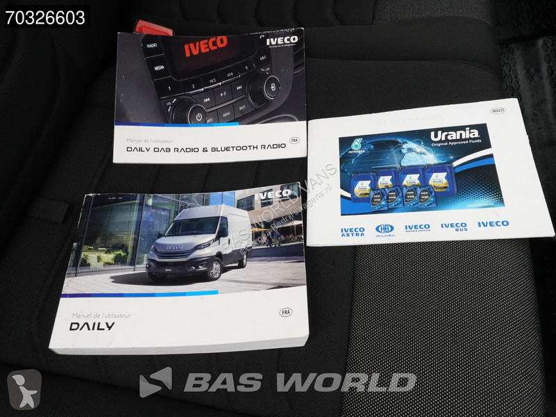 Bedrijfswagen Iveco 35C16 3.0L Laadklep...