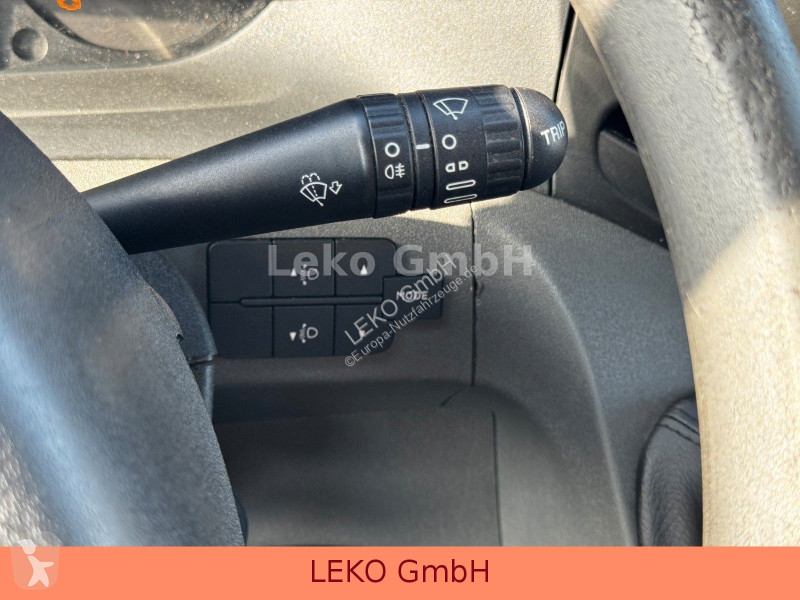 Samochód dostawczy Iveco 35C13 Mit Relec Froid...