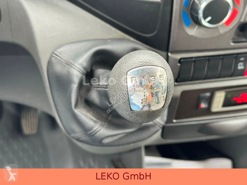 Iveco 35C13 Mit Relec Froid TR32 Transporter
