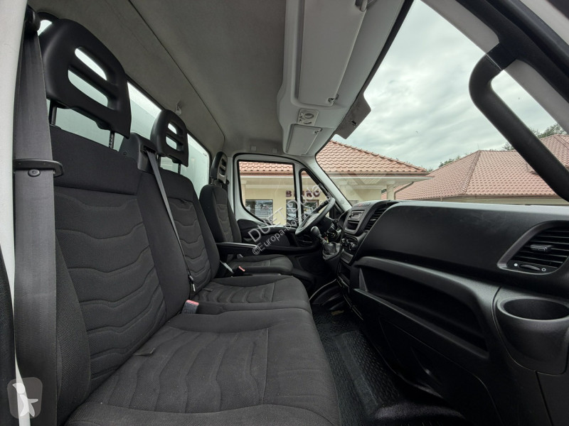 Samochód dostawczy Iveco 35C15