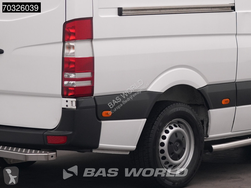 Véhicule utilitaire Mercedes 311 CDI L2H2 Airco...