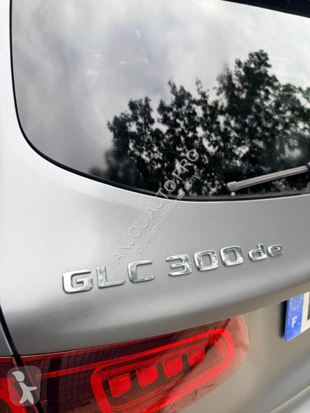 Mercedes 300 DE 9G-TRONIC 4MATIC AMG LINE...