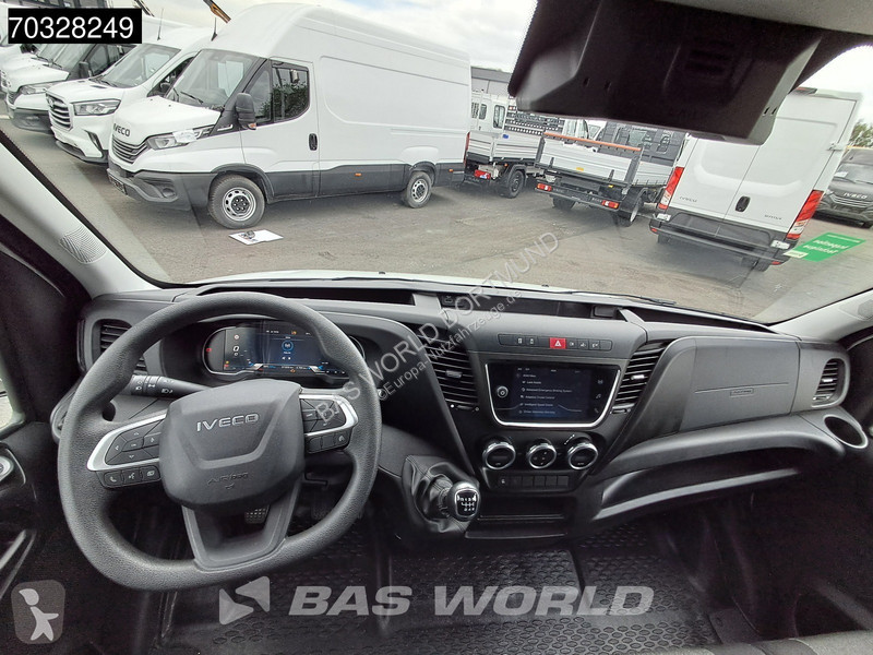 Véhicule utilitaire Iveco 35C16 3.0L...