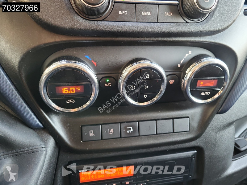 Furgoneta Iveco 72C18 3.0L Automaat 1000KG...