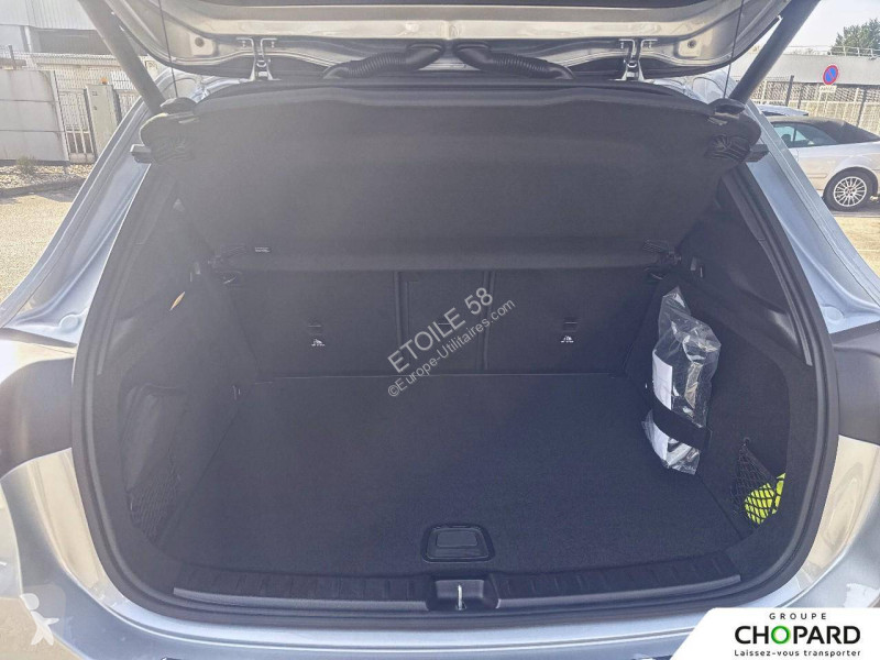 Veicolo commerciale Mercedes Classe A 180 7G-DCT