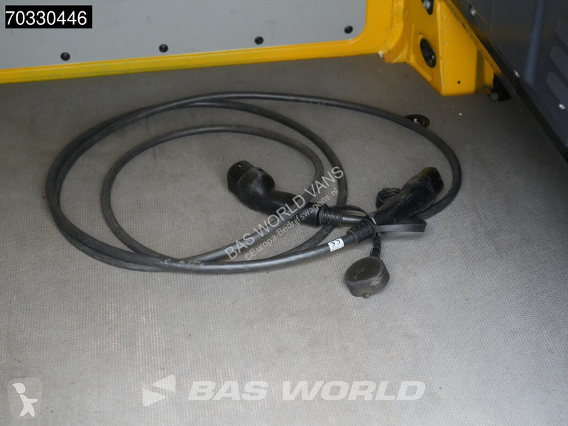 عربة نفعية Mercedes Elektrisch 41kWh 150km WLTP...