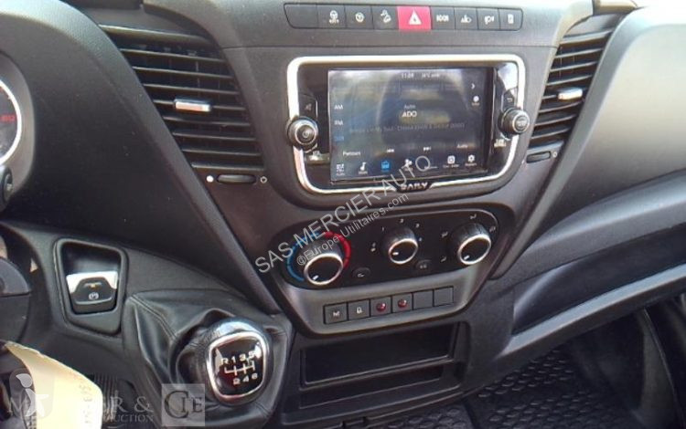 Furgoneta Iveco