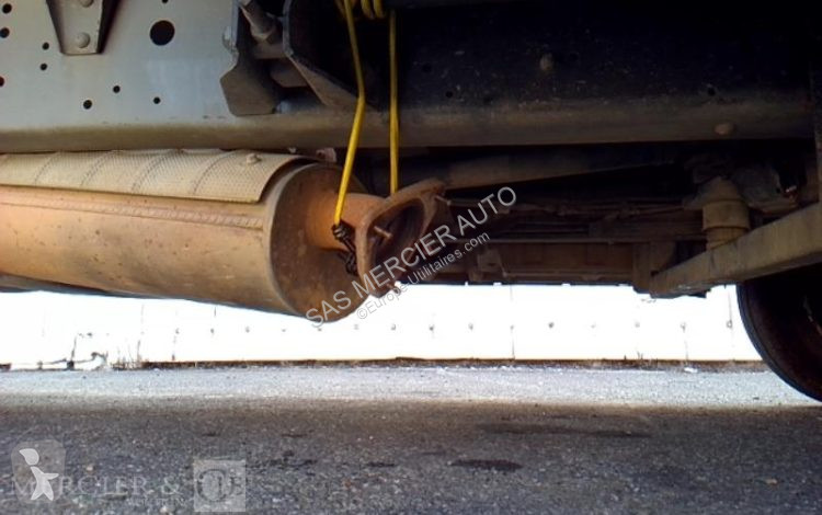 عربة نفعية Iveco