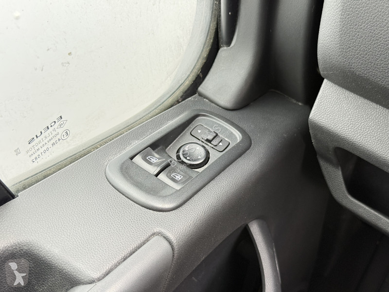 Furgoneta Renault 2.3 DCI 130PK Kipper...