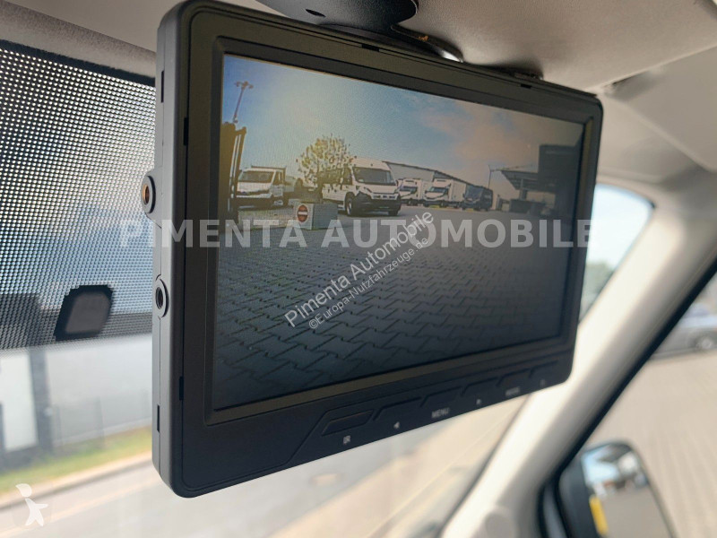 Samochód dostawczy Ford 2.0 TDCI...