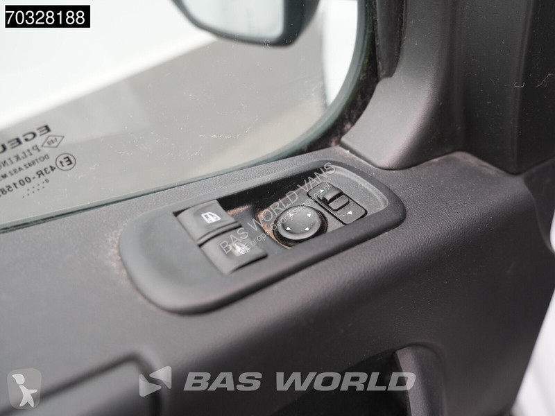 Véhicule utilitaire Renault Dubbel Cabine L2H2...