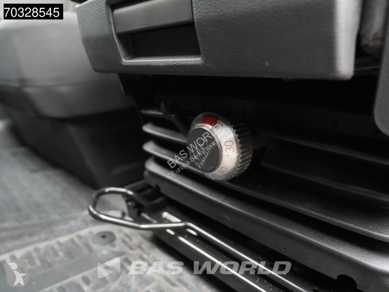 Furgoneta Volkswagen 140pk L3H3 LED Navi Airco...