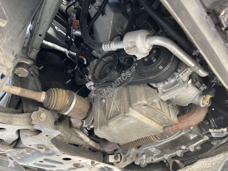 Véhicule utilitaire Ford