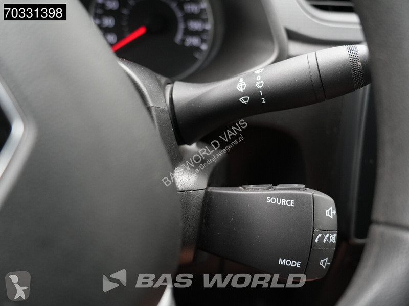 Furgoneta Renault 75PK Nwe model L1H1 Navi...