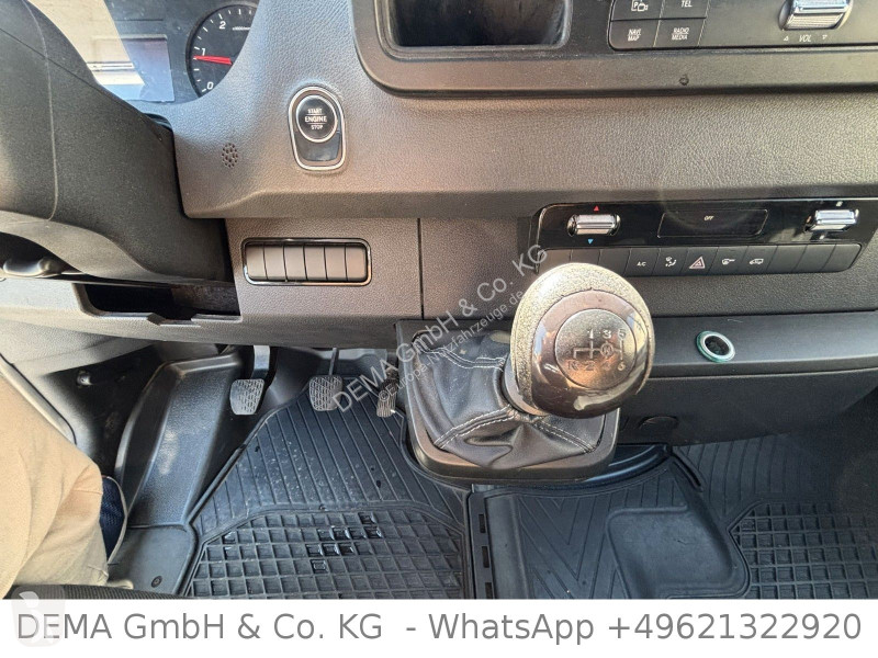 عربة نفعية Mercedes...