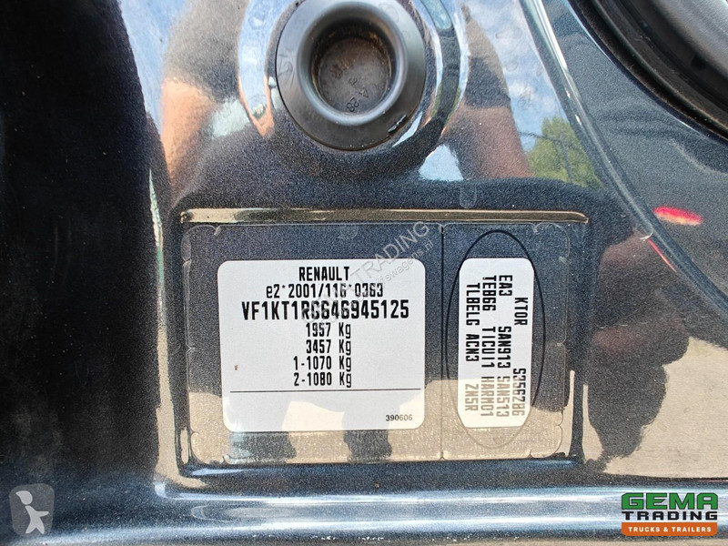 عربة نفعية Renault 4x2 Euro 5 - 5 Seats -...