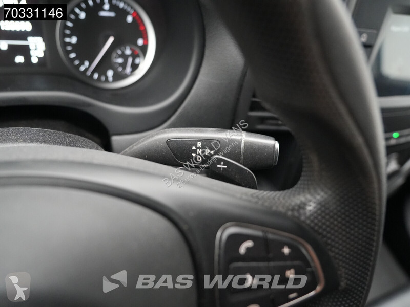 Коммерческий автомобиль Mercedes 114 Automaat...