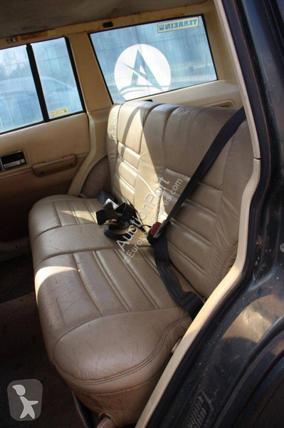 عربة نفعية Jeep Limited