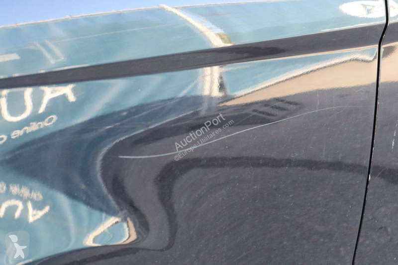 عربة نفعية Ford