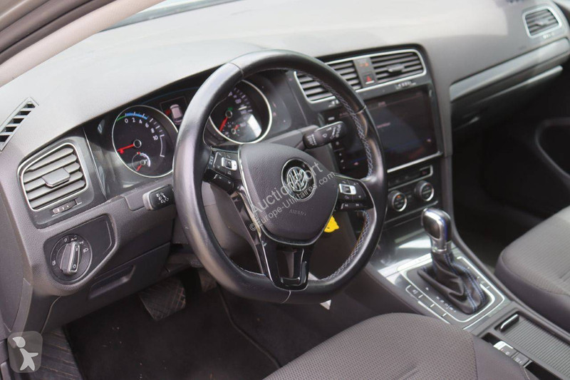 Volkswagen e Transporter