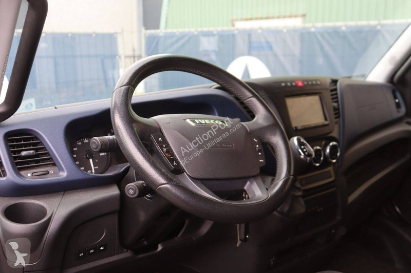 Furgoneta Iveco 70C18