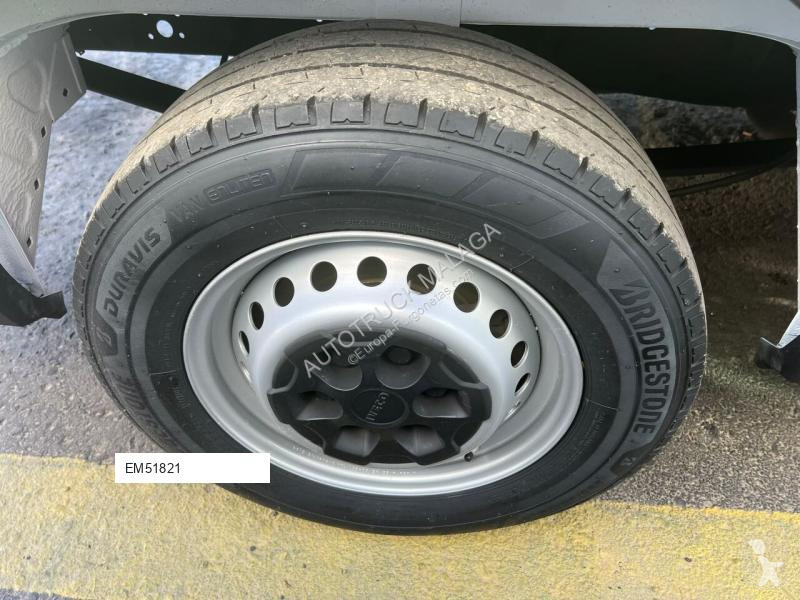 Furgoneta Iveco 35-120