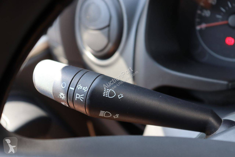 Véhicule utilitaire Peugeot