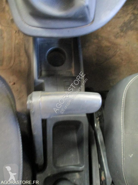 عربة نفعية Renault KANGOO