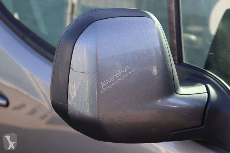 Véhicule utilitaire Peugeot