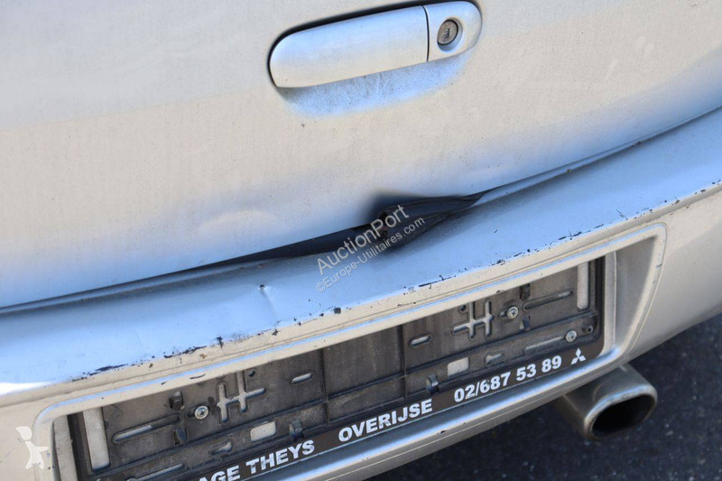 Samochód dostawczy Mitsubishi