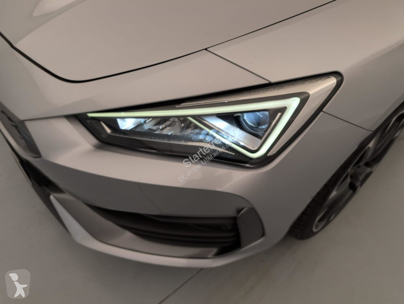 Véhicule utilitaire Cupra  LEON Sportstourer