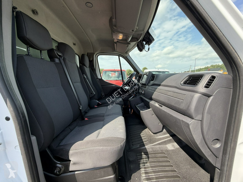 Renault  van