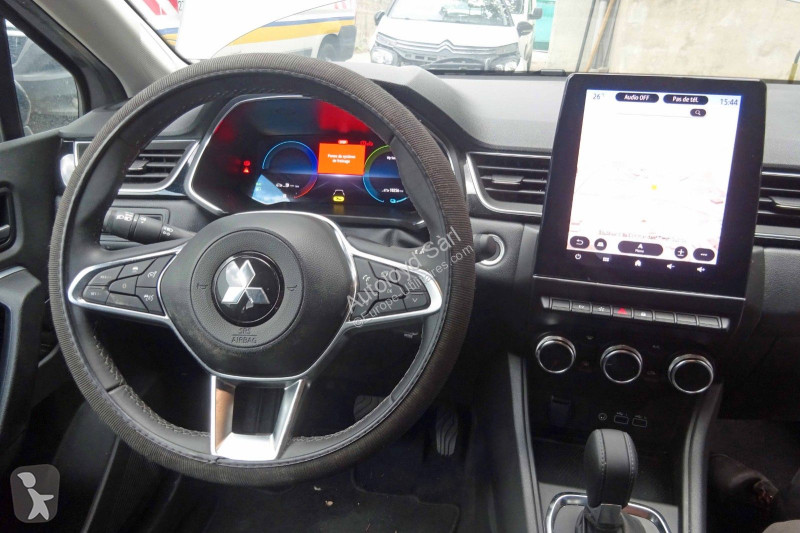 Véhicule utilitaire Mitsubishi 1,6 HYBRID 143 BVA