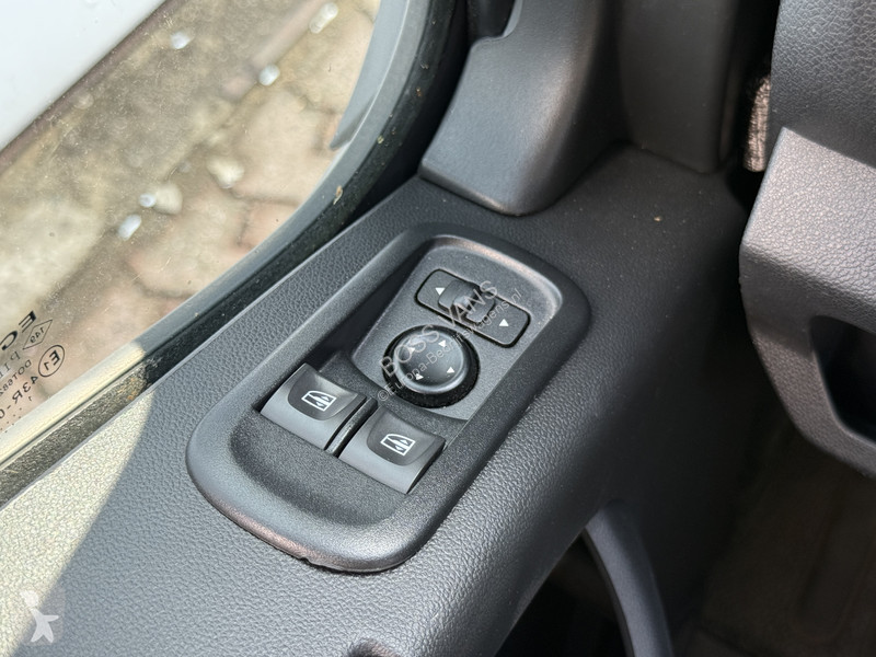 Renault Plancher T35 2.3 DCI 150PK Lowliner...