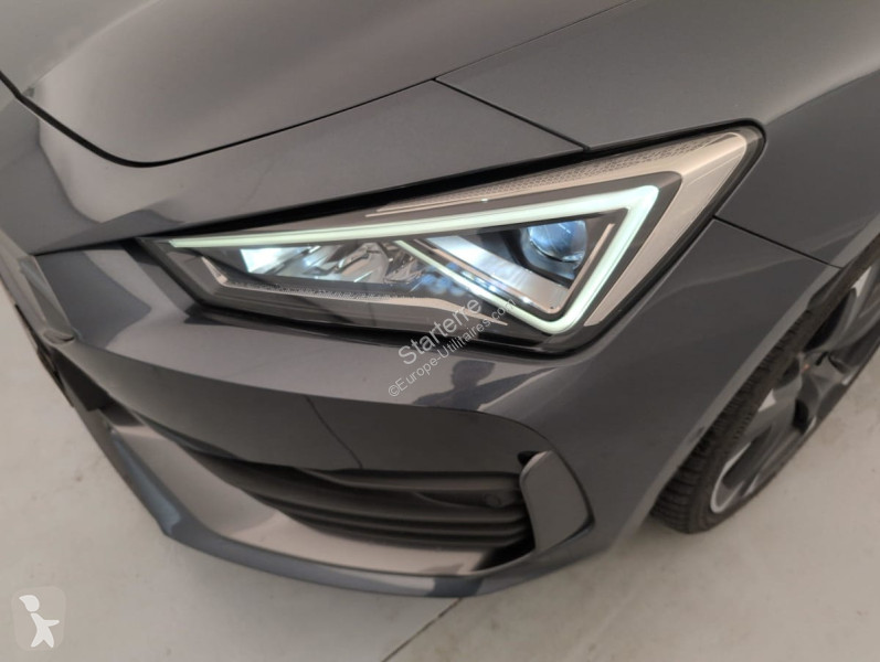 Véhicule utilitaire Cupra  LEON