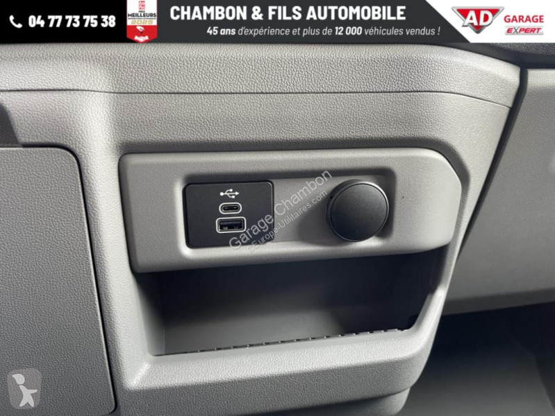 Ford FOURGON FGN 320 L2H1 2.0 ECOBLUE 170 CH...