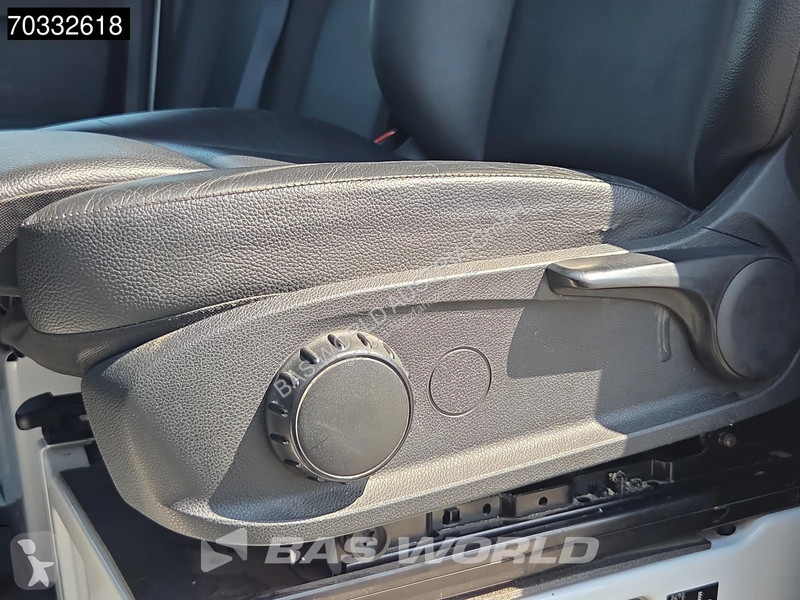 Véhicule utilitaire Mercedes 317 CDI Automatik...
