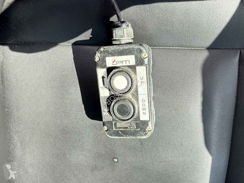 Véhicule utilitaire Iveco 35C16 3.0 L4 Kipper...