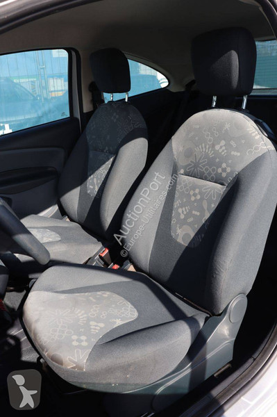 Véhicule utilitaire Ford Ka