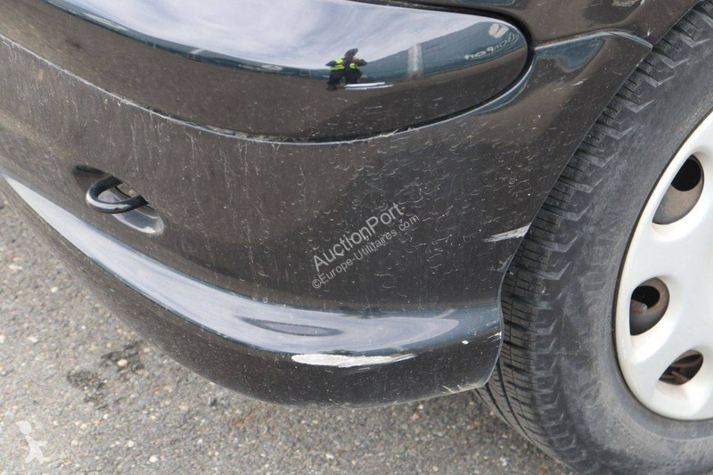 Véhicule utilitaire Peugeot
