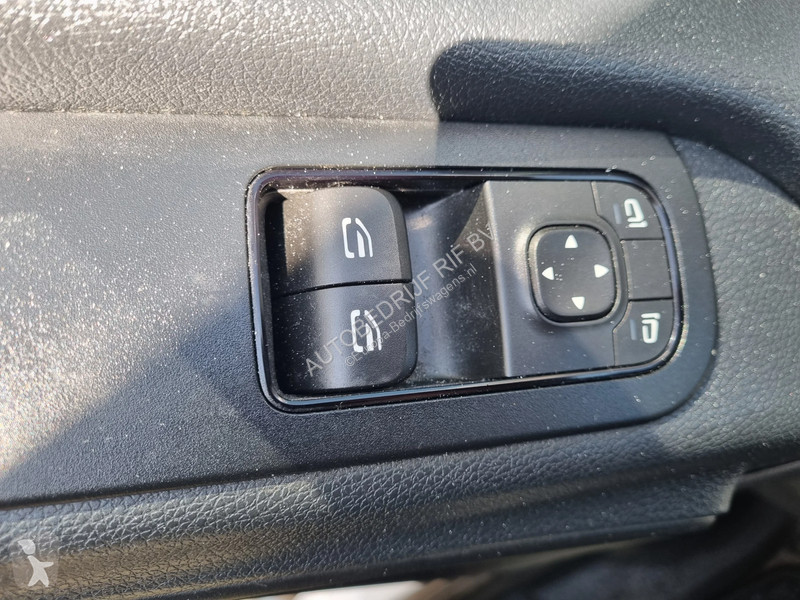 Véhicule utilitaire Mercedes 314 CDI L2H1/...