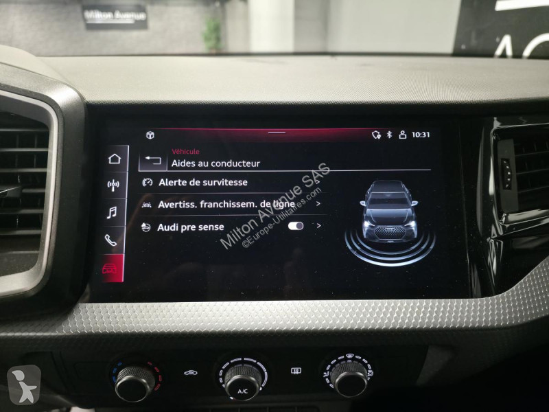 Véhicule utilitaire Audi Allstreet 1.0 30 TFSI...