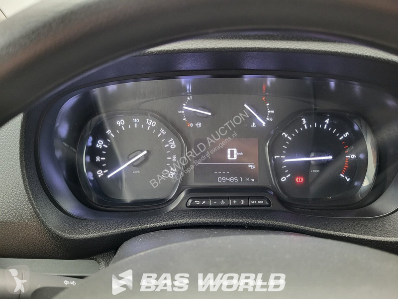 Véhicule utilitaire Fiat 145PK
